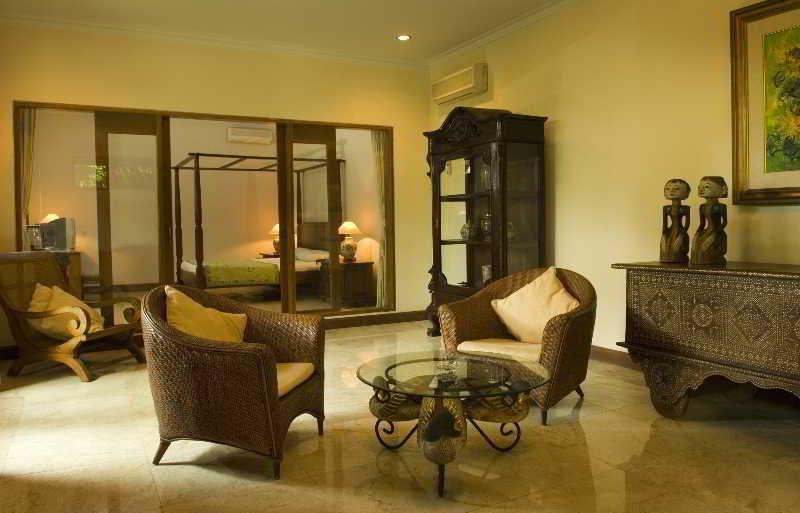 Hotel Puri Bambu Jimbaran Екстериор снимка